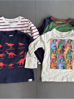 Four organic cotton Gap long sleeved shirts, dinosaurs, 3T